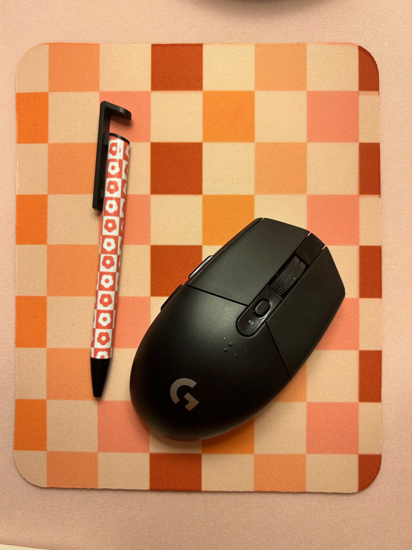 Groovy Checkerboard