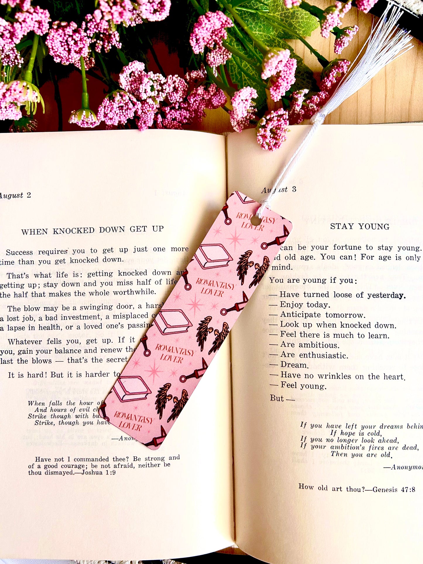 Aluminum bookmarks
