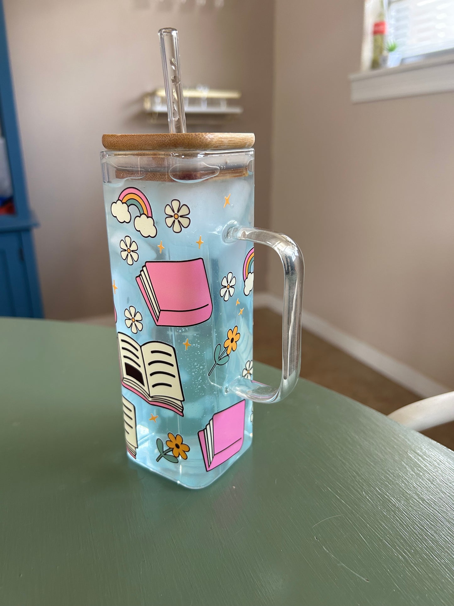 Book Lovers Glass Cup