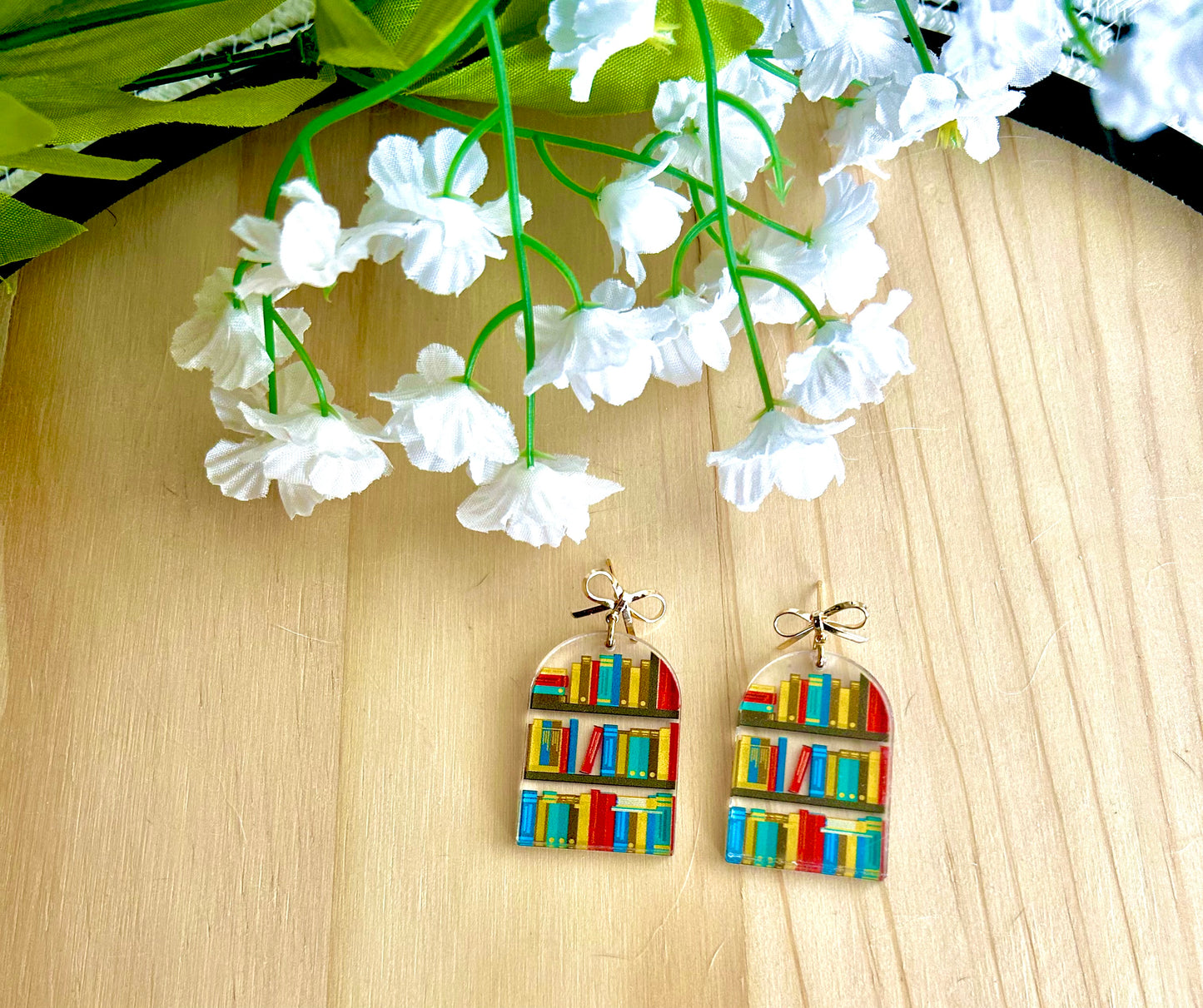 Bookshelf earrings